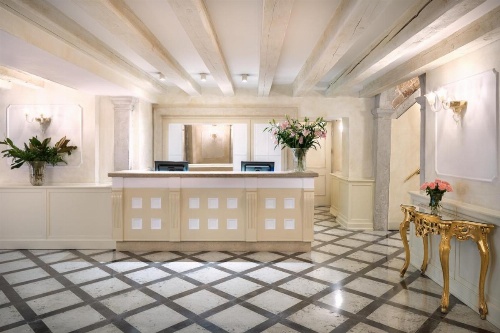 Una Hotel Venezia image 18